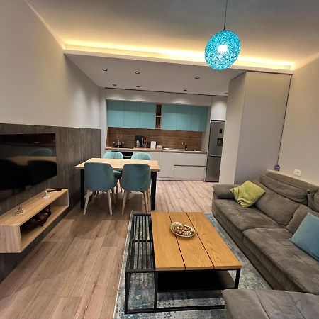 Erg Apartments Тирана Екстериор снимка