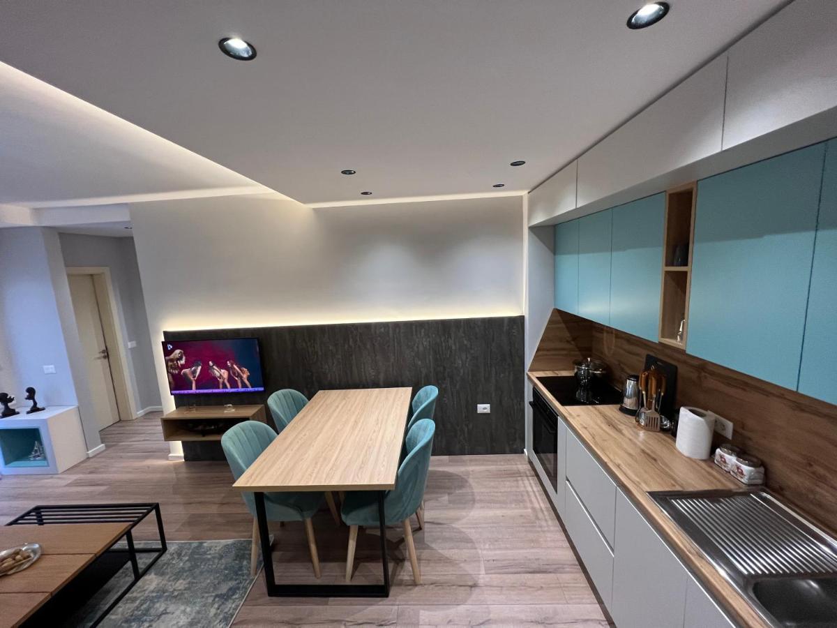 Erg Apartments Тирана Екстериор снимка