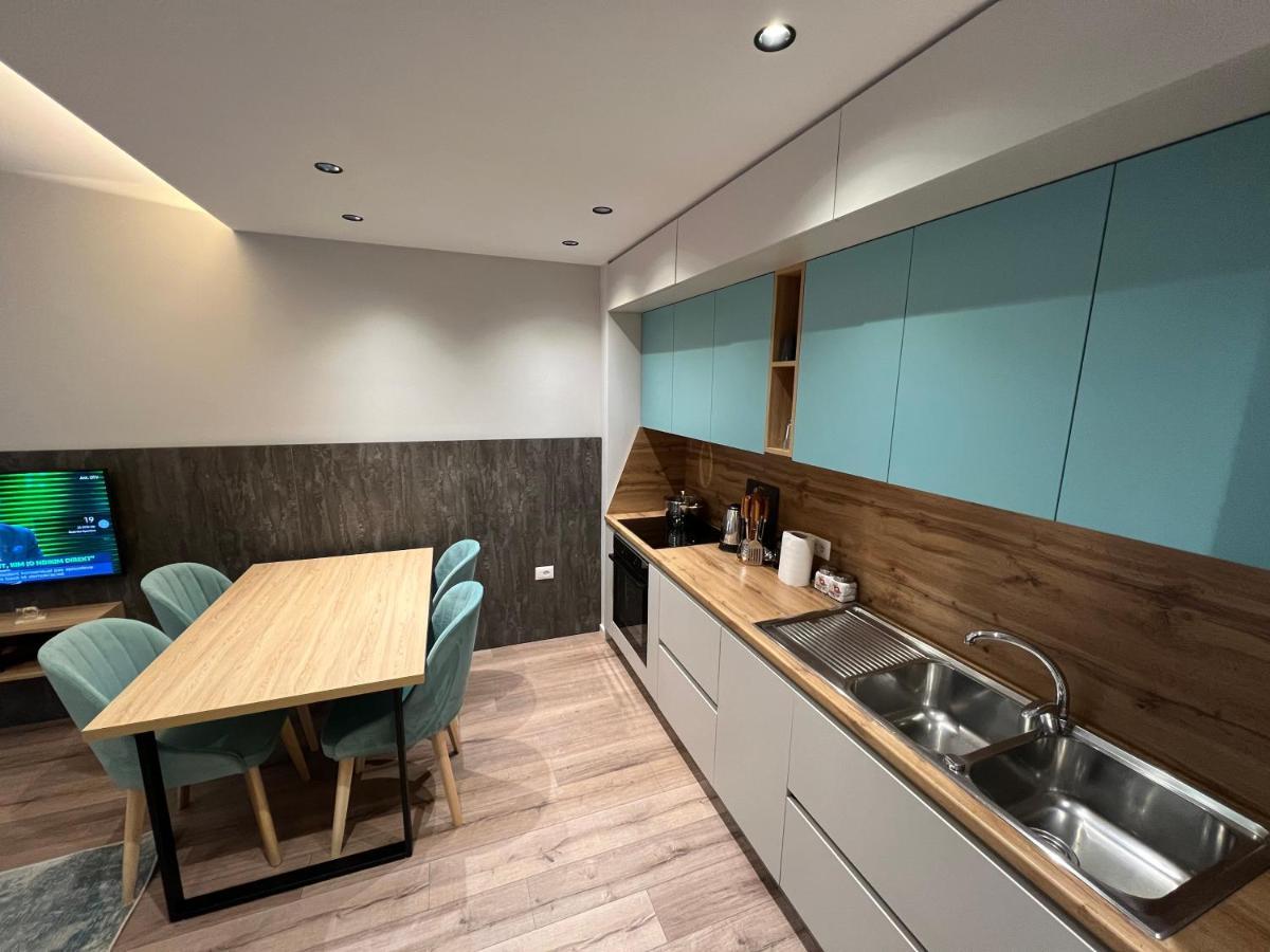 Erg Apartments Тирана Екстериор снимка