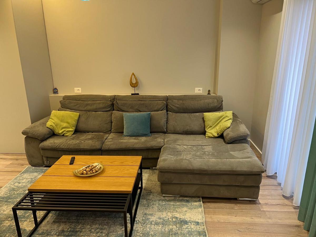 Erg Apartments Тирана Екстериор снимка