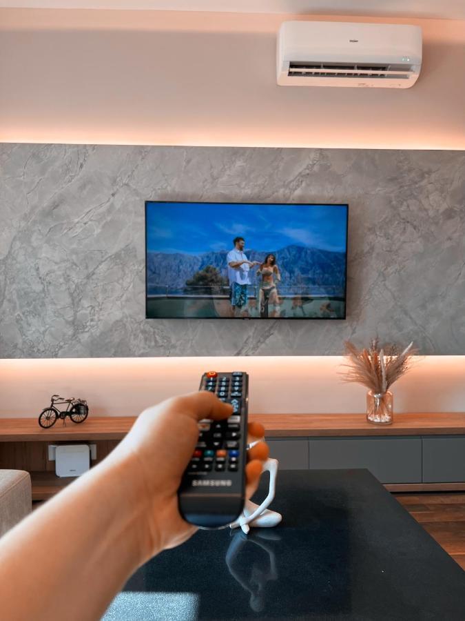 Erg Apartments Тирана Екстериор снимка