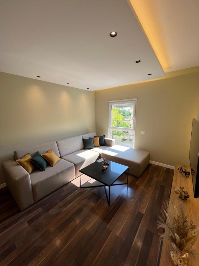 Erg Apartments Тирана Екстериор снимка