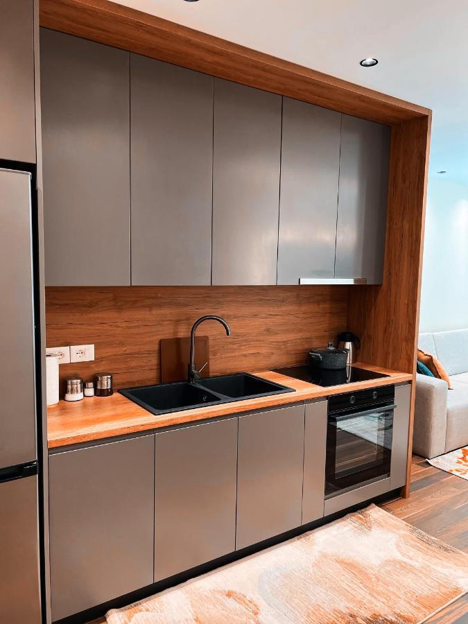 Erg Apartments Тирана Екстериор снимка