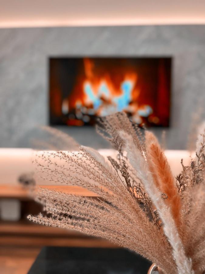 Erg Apartments Тирана Екстериор снимка