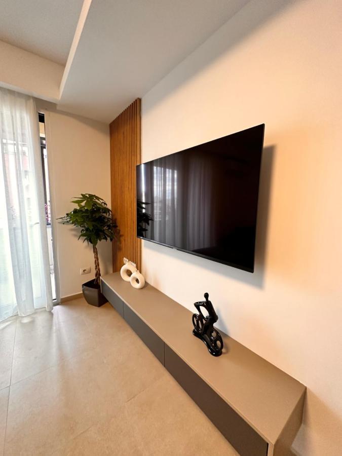 Erg Apartments Тирана Екстериор снимка