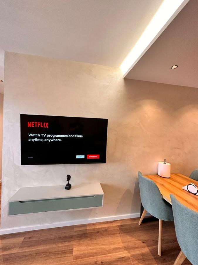 Erg Apartments Тирана Екстериор снимка